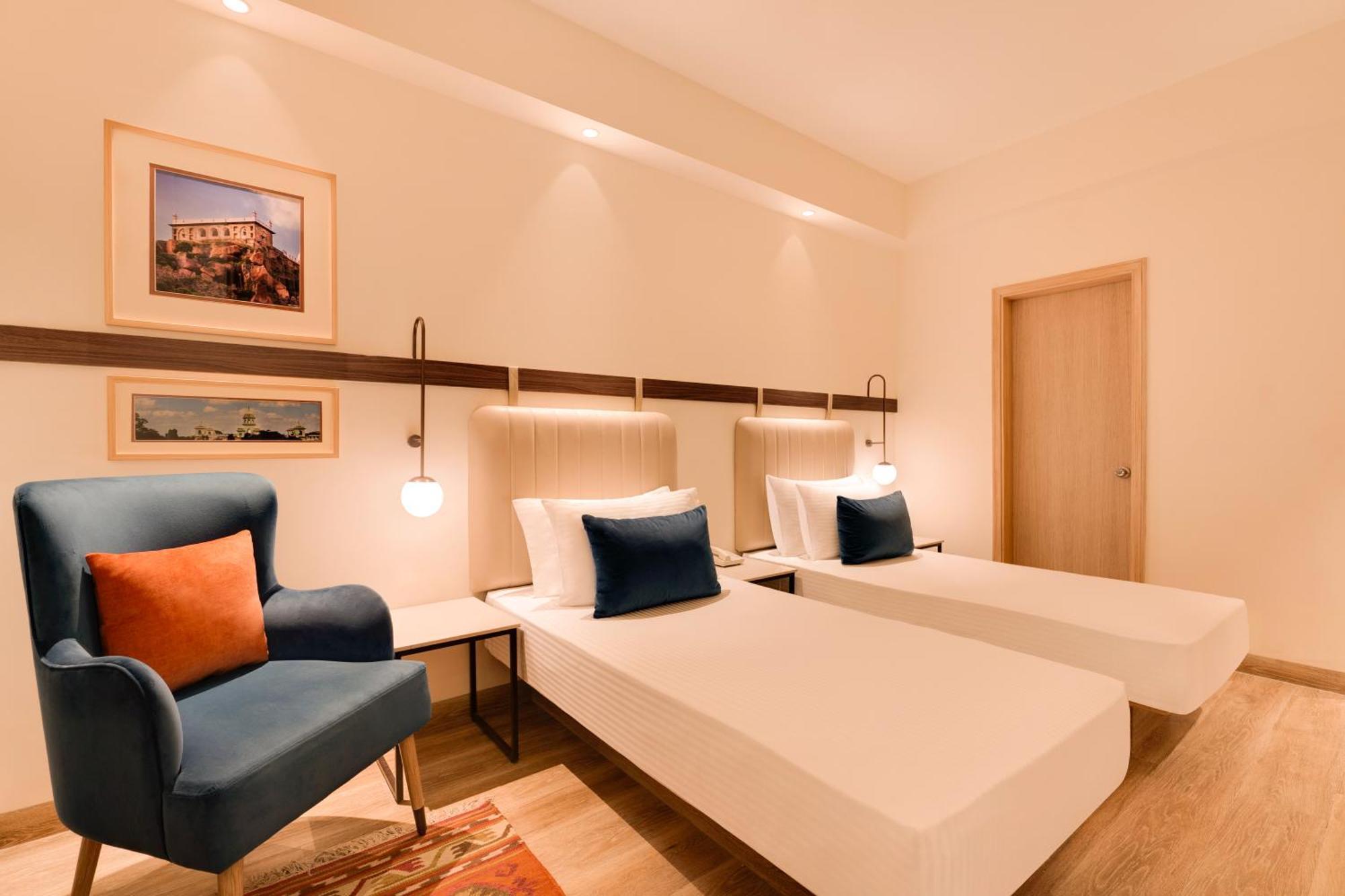 Lemon Tree Hotel, Gachibowli, Hyderabad Bagian luar foto
