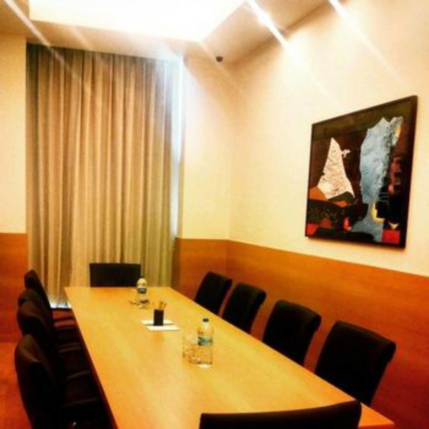 Lemon Tree Hotel, Gachibowli, Hyderabad Bagian luar foto